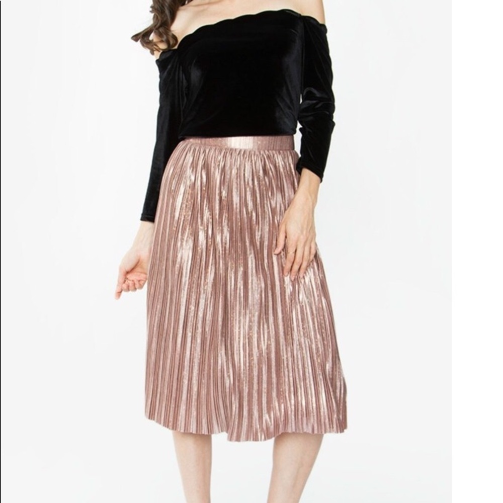 Sugar + Lips green metallic color Skirt